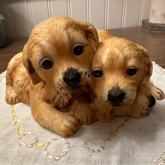 Vintage 3 Lab Yellow Lab Puppies Masterpiece Porcelain HOMCO 1987 Mexico - Picture 1 of 10